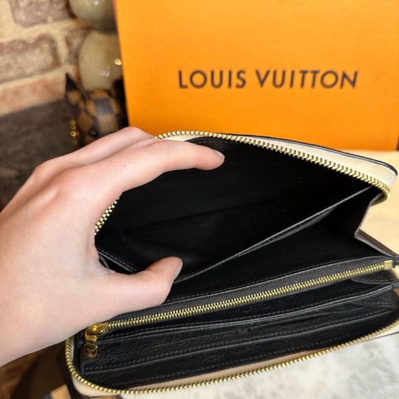 Louis Vuitton Empreinte Broderie Zippy Wallet Long Crème/Noir - Picture 10 of 16